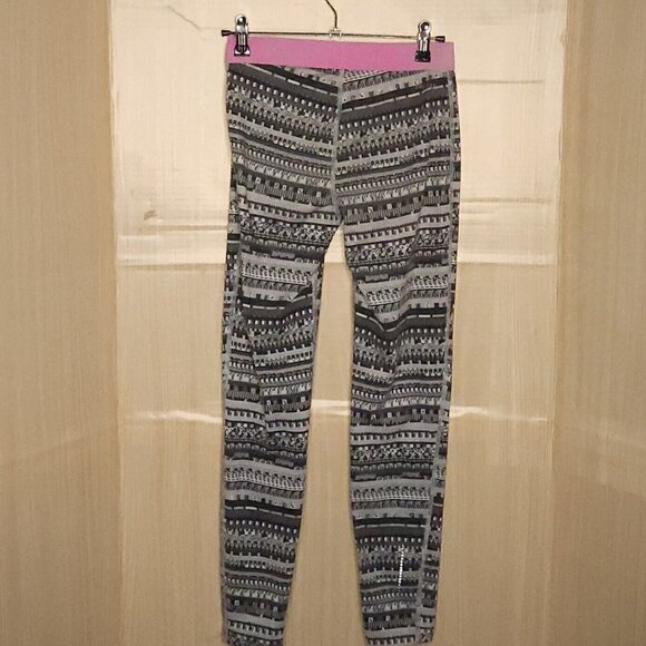 Nike Pro Girl's Grey Athletic Leggings Large - Picture 4 of 7